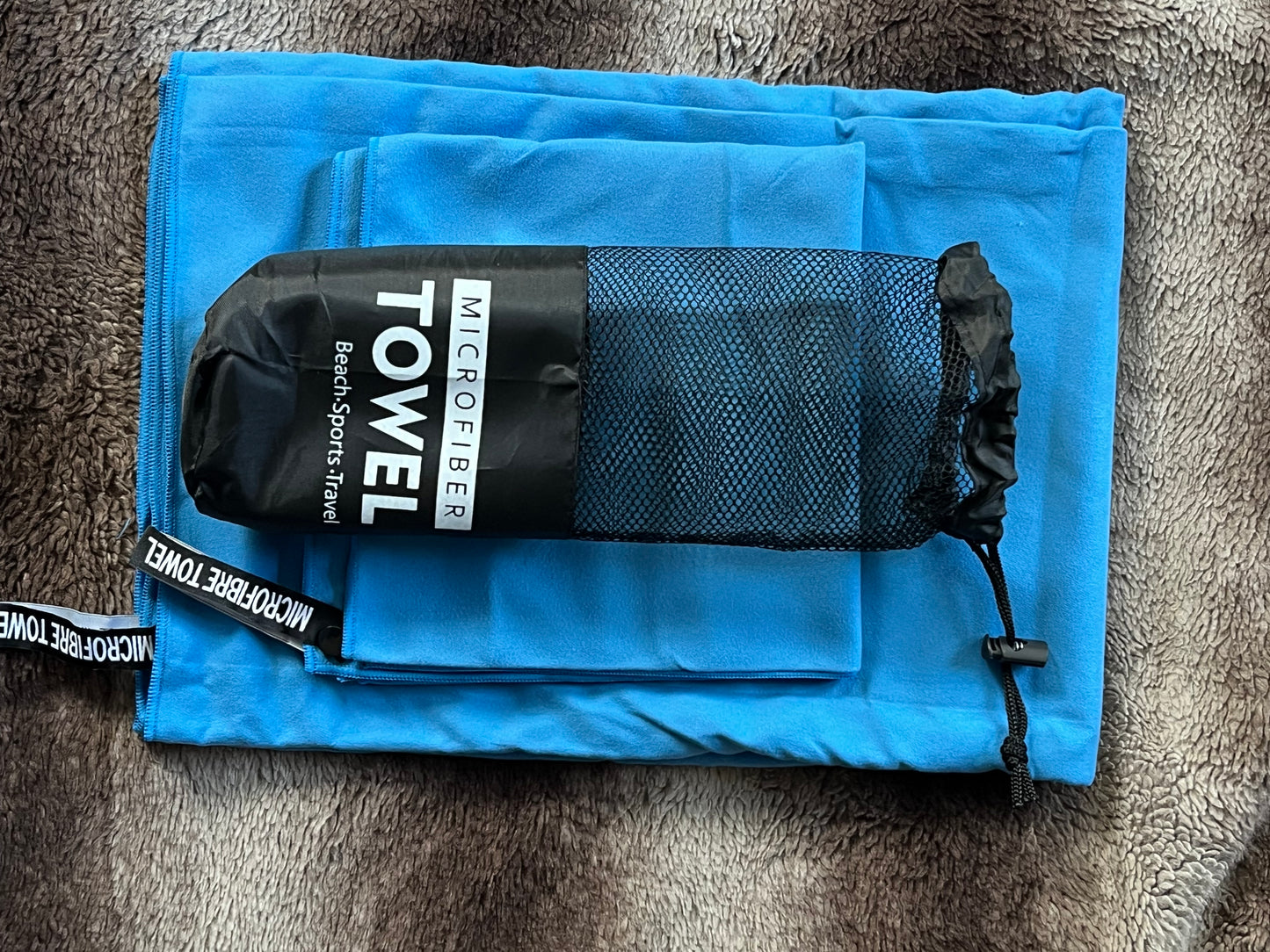 Microfibre towel - compact, ultra lightweight & quick dry towel - the perfect gym, travel & beach towel - swimming towel for sports, camping & hiking, x2 towels